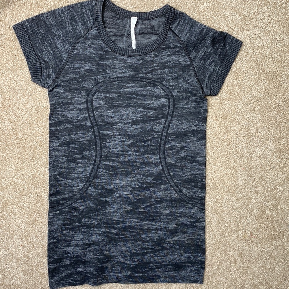 Swiftly Tech! Short sleeve!